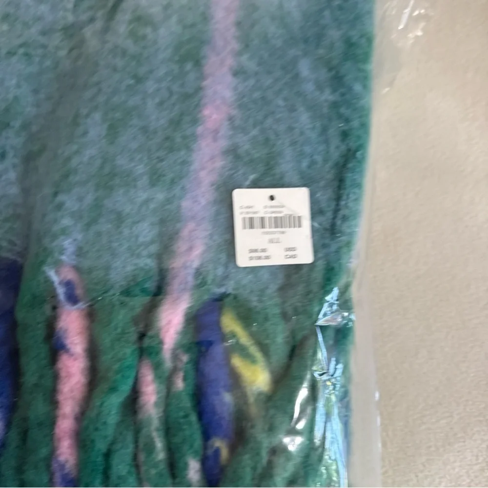 Anthropologie Vibrant Holiday Plaid Throw tartan green festive new fringe wool